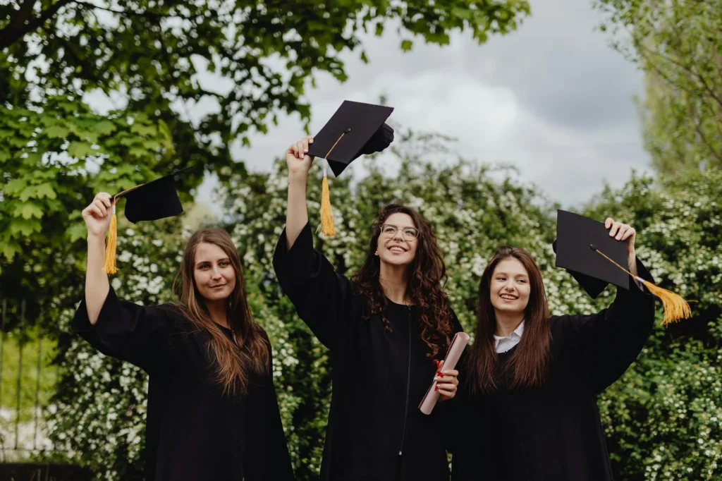 Fully funded scholarships for Pakistani students in China