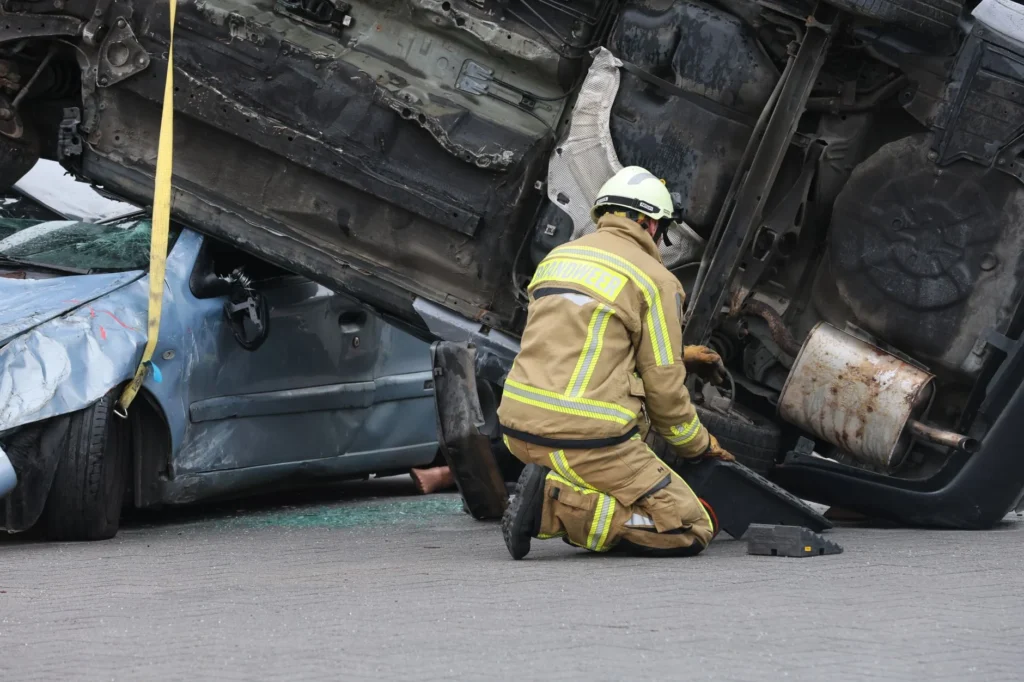 Discussing compensation with a Dallas truck crash attorney