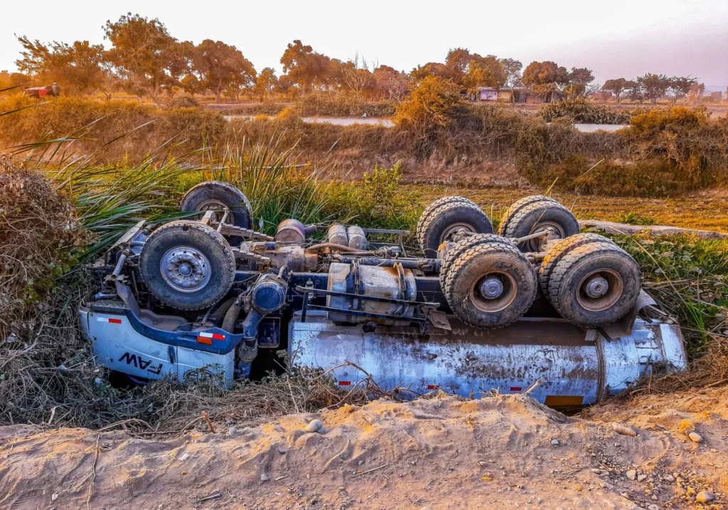 Dallas truck crash attorney assisting a client