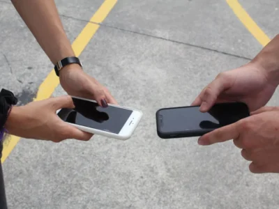 compare of mobile phones